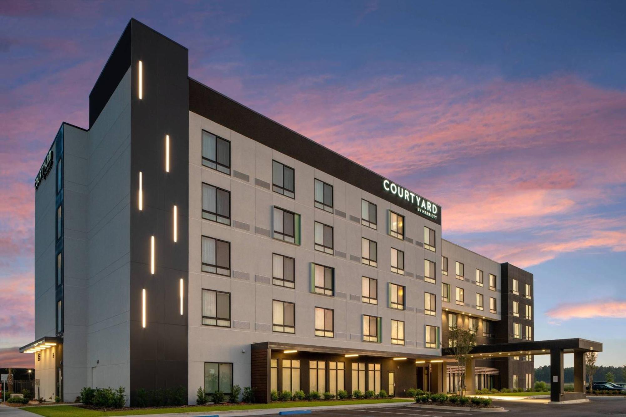 Courtyard By Marriott Lafayette South Hotel Buitenkant foto