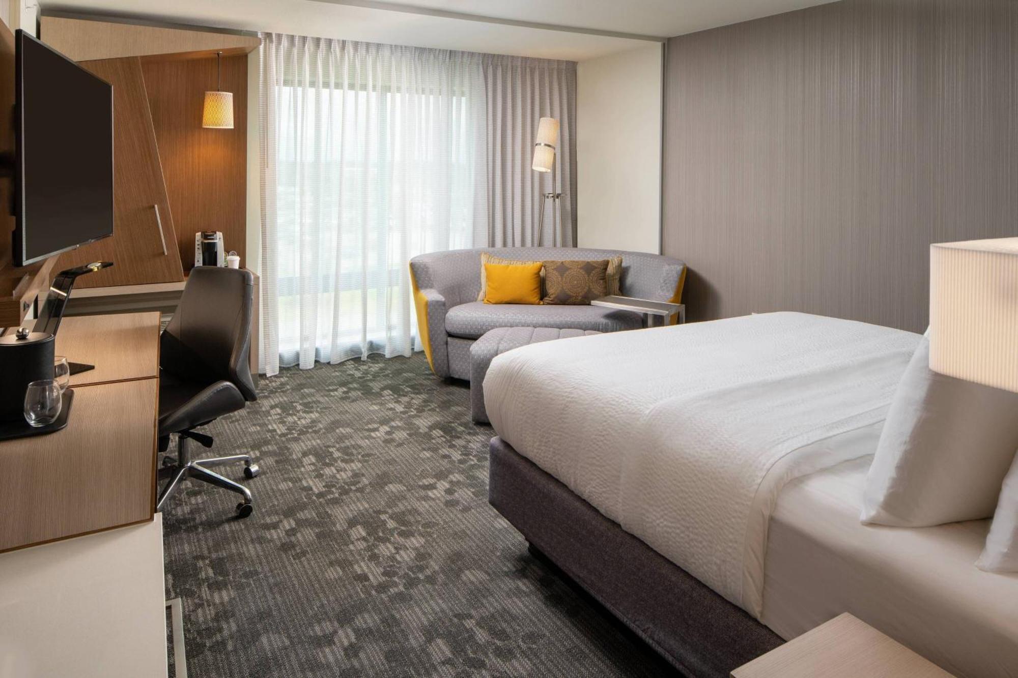 Courtyard By Marriott Lafayette South Hotel Buitenkant foto